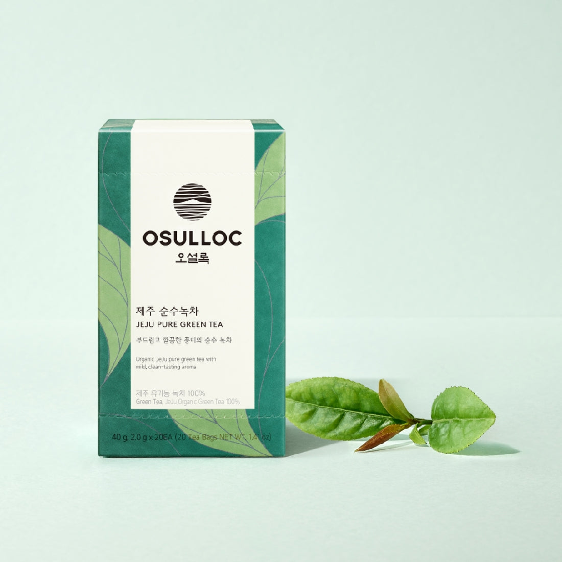 OSULLOC Jeju Pure Green Tea 20 P : boîte verte sur fond clair, feuilles de thé de Jeju en contexte visuel