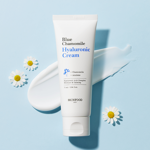 SKINFOOD Blue Chamomile Hyaluronic Cream 70ml disponible sur Ma petite Coree, ton Eshop 100% K-beauty en direct de Seoul