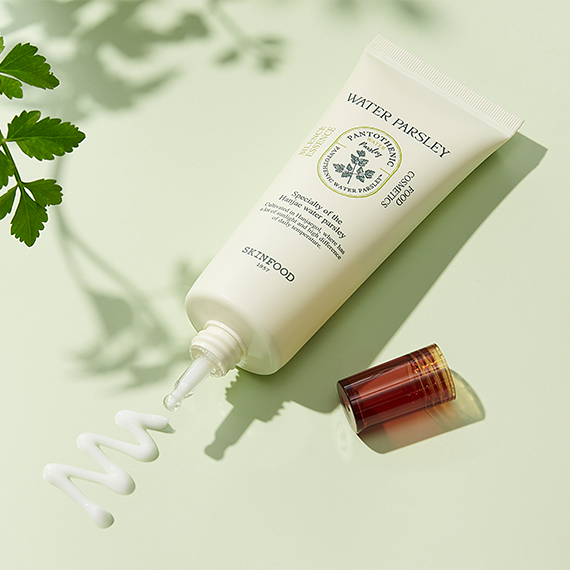 SKINFOOD Pantothenic Water Parsley Silence Essence 70ml disponible sur Ma petite Coree, ton Eshop 100% K-beauty en direct de Seoul