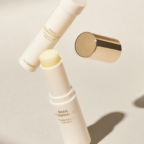THE SAEM Snail Essential EX Wrinkle Solution Multi Stick 8g disponible sur Ma petite Coree, ton Eshop 100% K-beauty en direct de Seoul