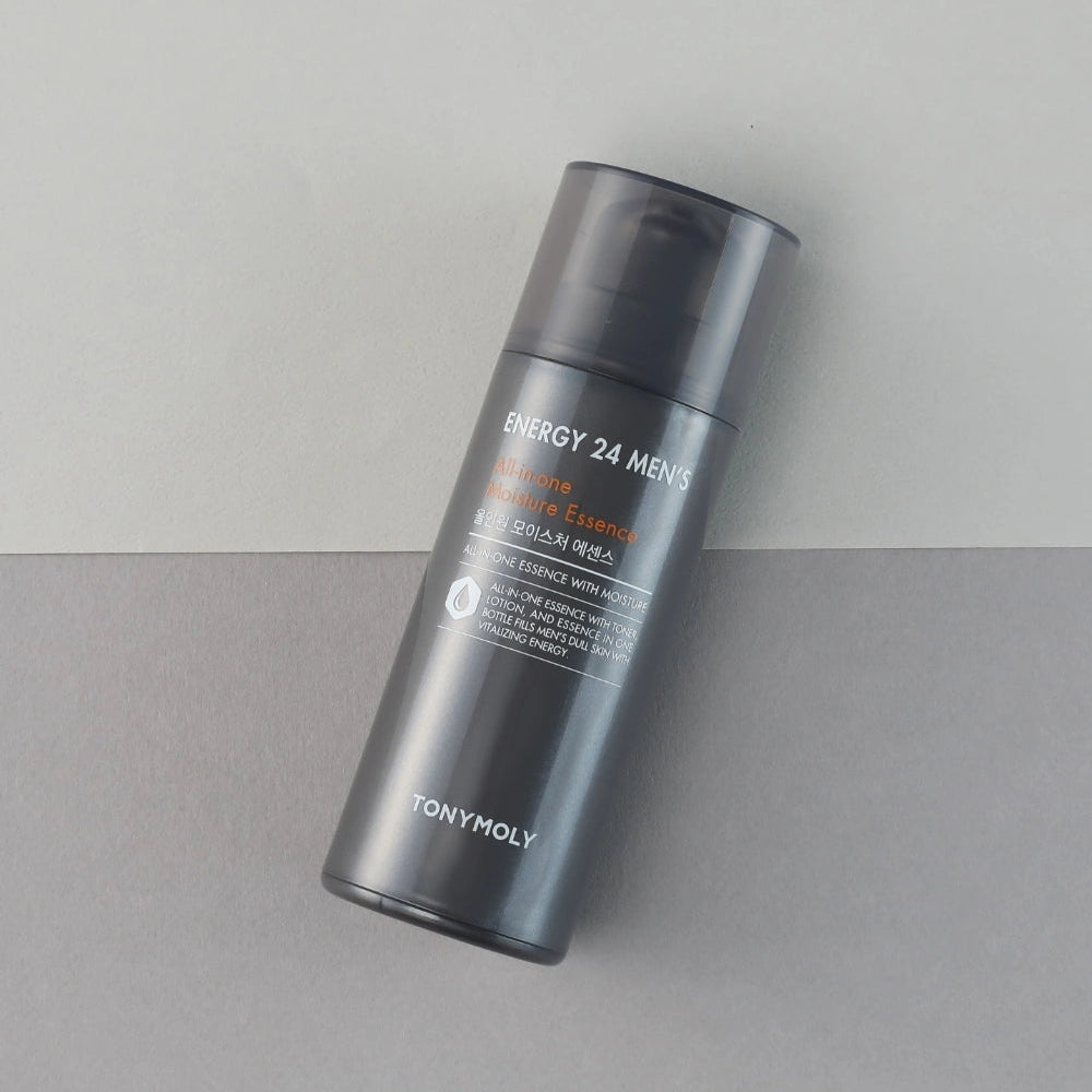 TONYMOLY Energy 24 Men's All-in-One Moisture 120ml : flacon sérum hydratant homme, contexte fond clair, produit posé