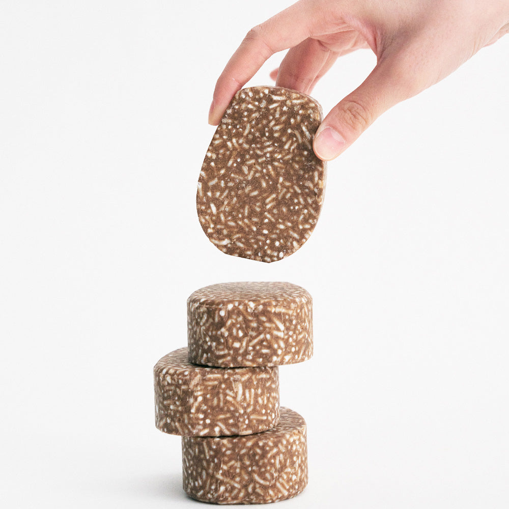 URANG Mugwort Calming Shampoo Bar disponible sur Ma petite Coree, ton Eshop 100% K-beauty en direct de Seoul