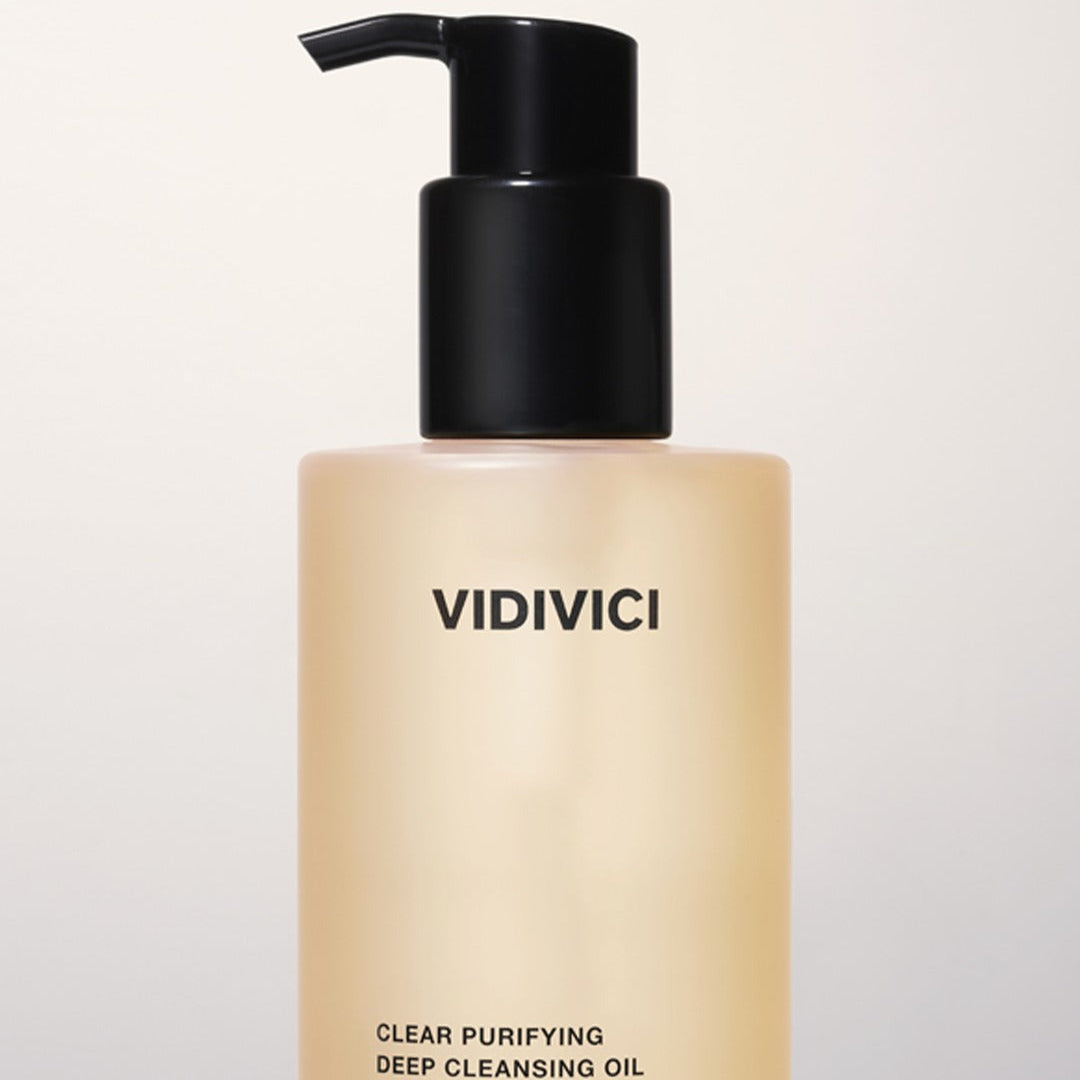 VIDIVICI Clear Pureifying Deep Cleansing Oil 300ml de la marque VIDIVICI, flacon pompe noir sur fond clair