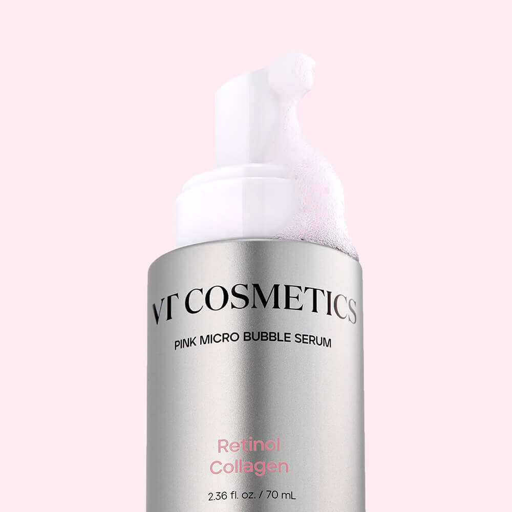 VT COSMETICS Retinol Collagen Pink Microbubble Serum 70ml, flacon rose sur fond pastel, visuel produit VT COSMETICS.
