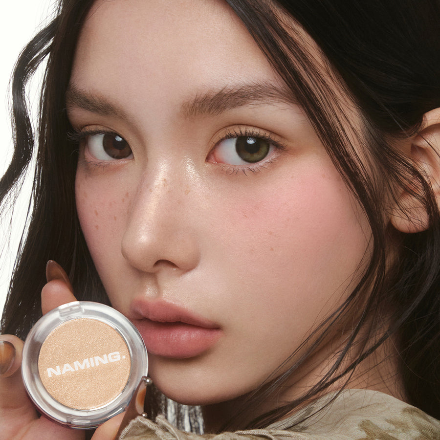 NAMING Fluffy Baked Highlighter