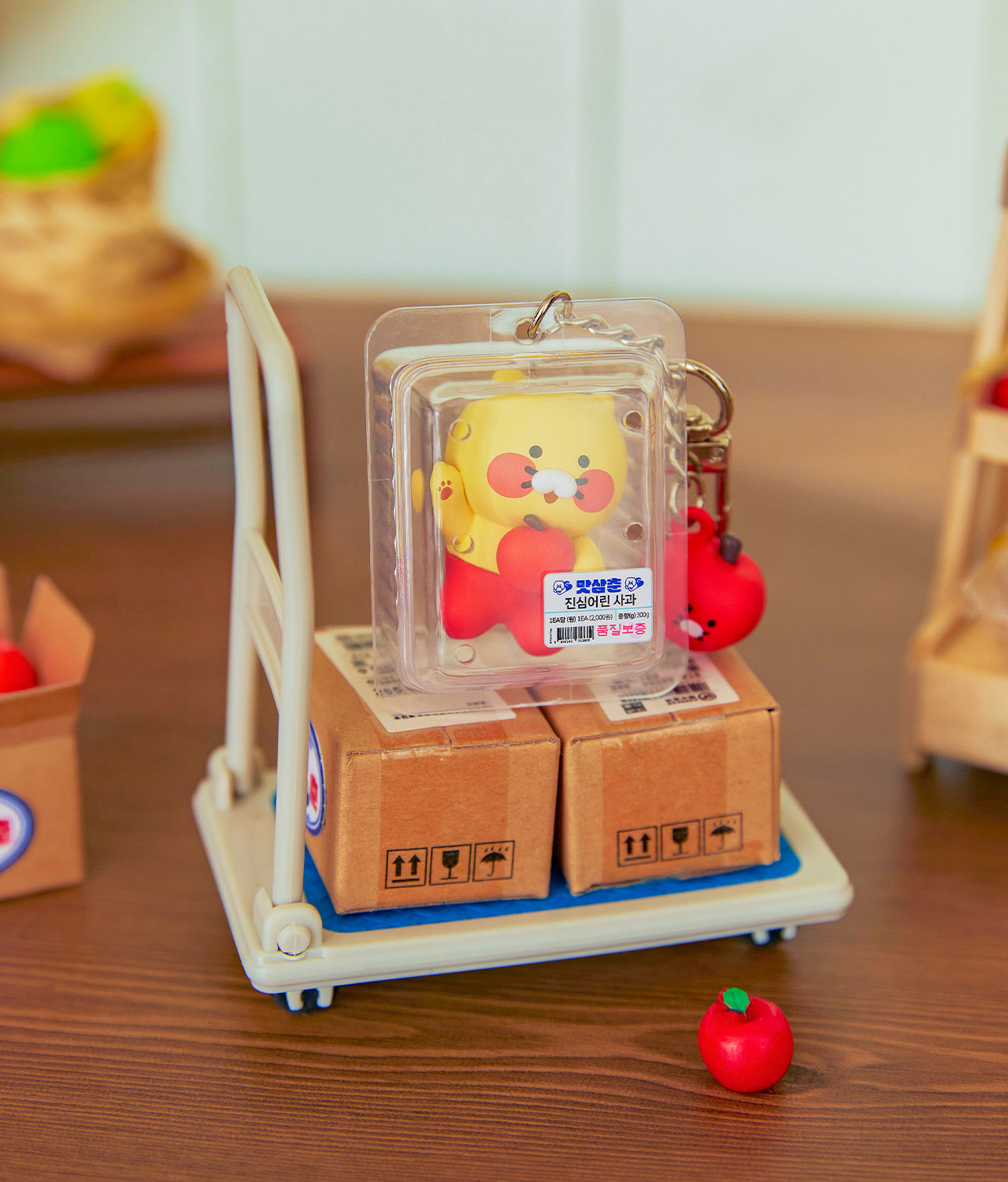 KAKAO FRIENDS - Figurine Porte-cles Chunsik - Detail 5