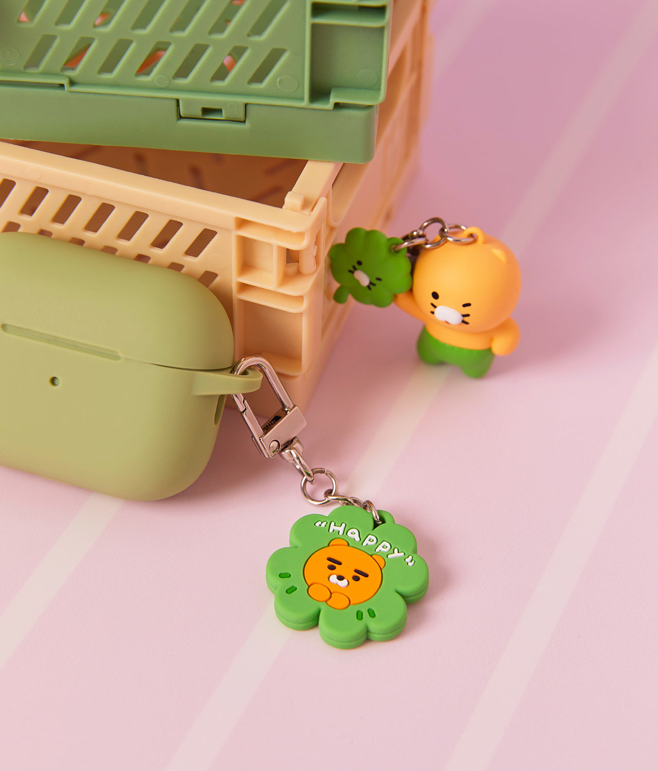 KAKAO FRIENDS - MiniMiroir Porte-cles Ryan - Detail 6