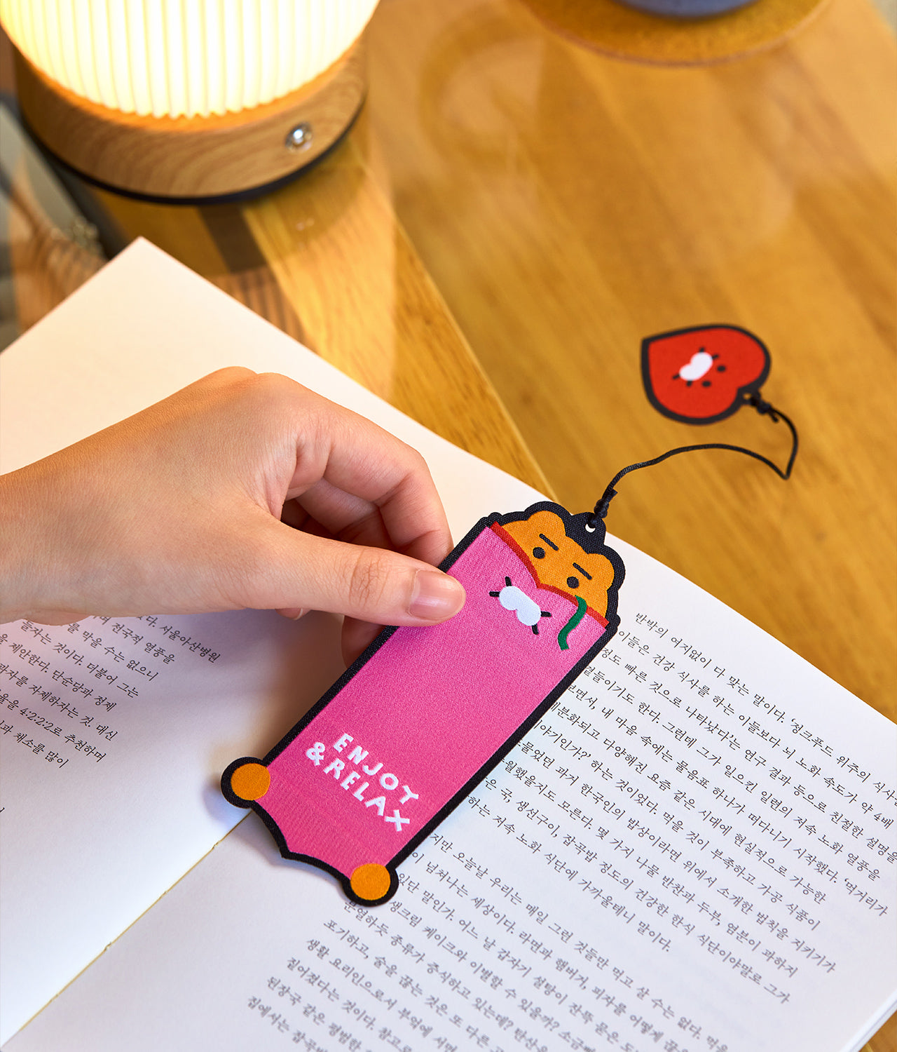 KAKAO FRIENDS - XFriends & - Detail 7