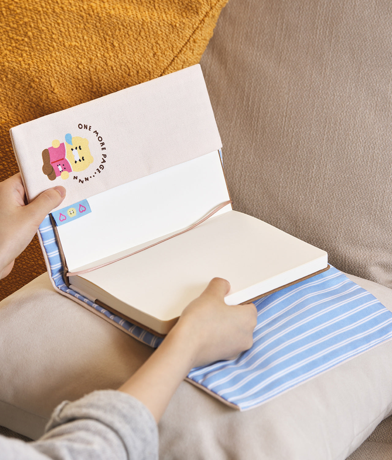 KAKAO FRIENDS - XFriends & - Detail 5
