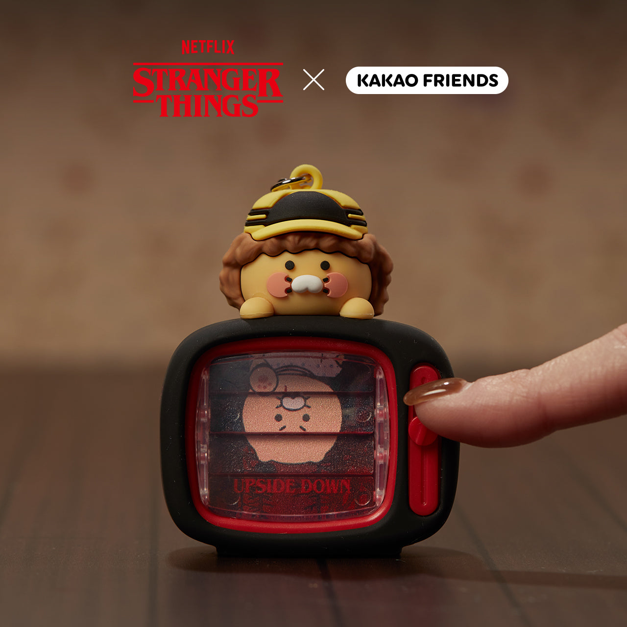 KAKAO FRIENDS - XFriends TV Figurine Porte-cles Chunsik