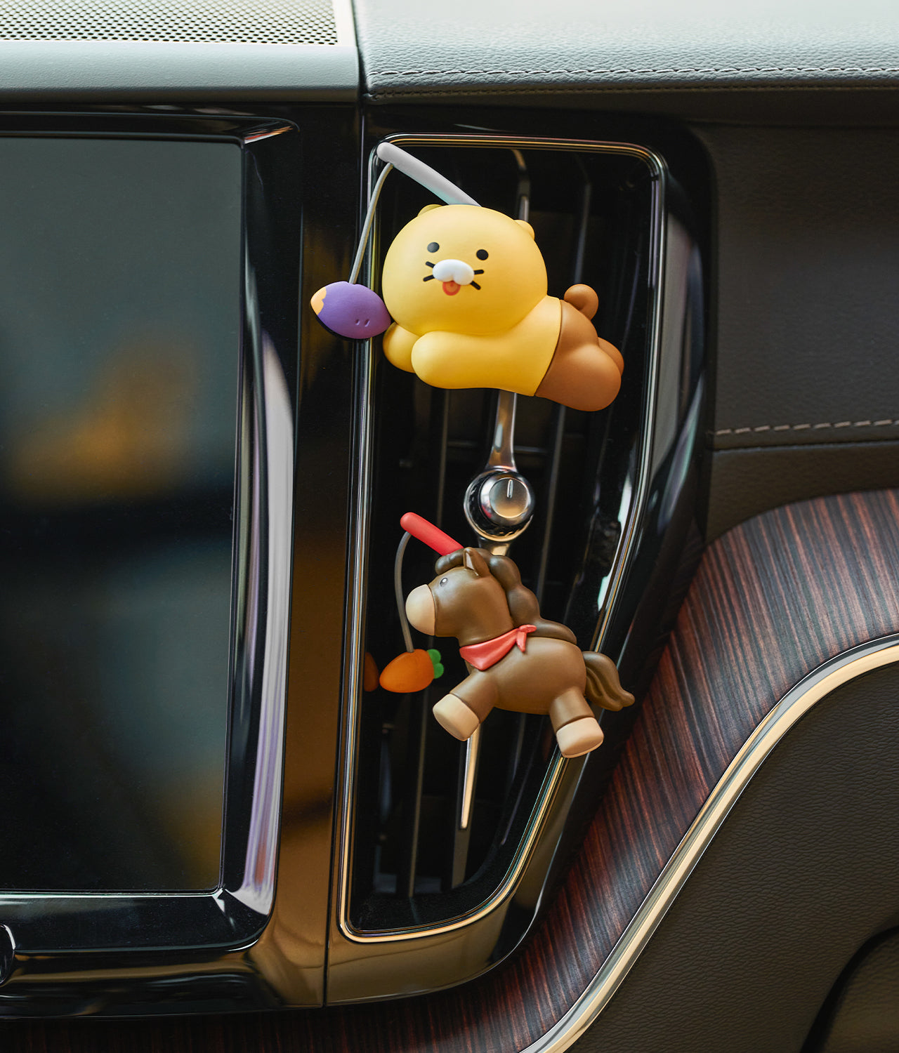 KAKAO FRIENDS - Voiture Desodorisant&Figurine Set Chunsik - Detail 4