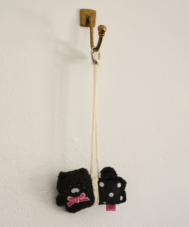 KAKAO FRIENDS - Noir Peluche Chunsik - Detail 4