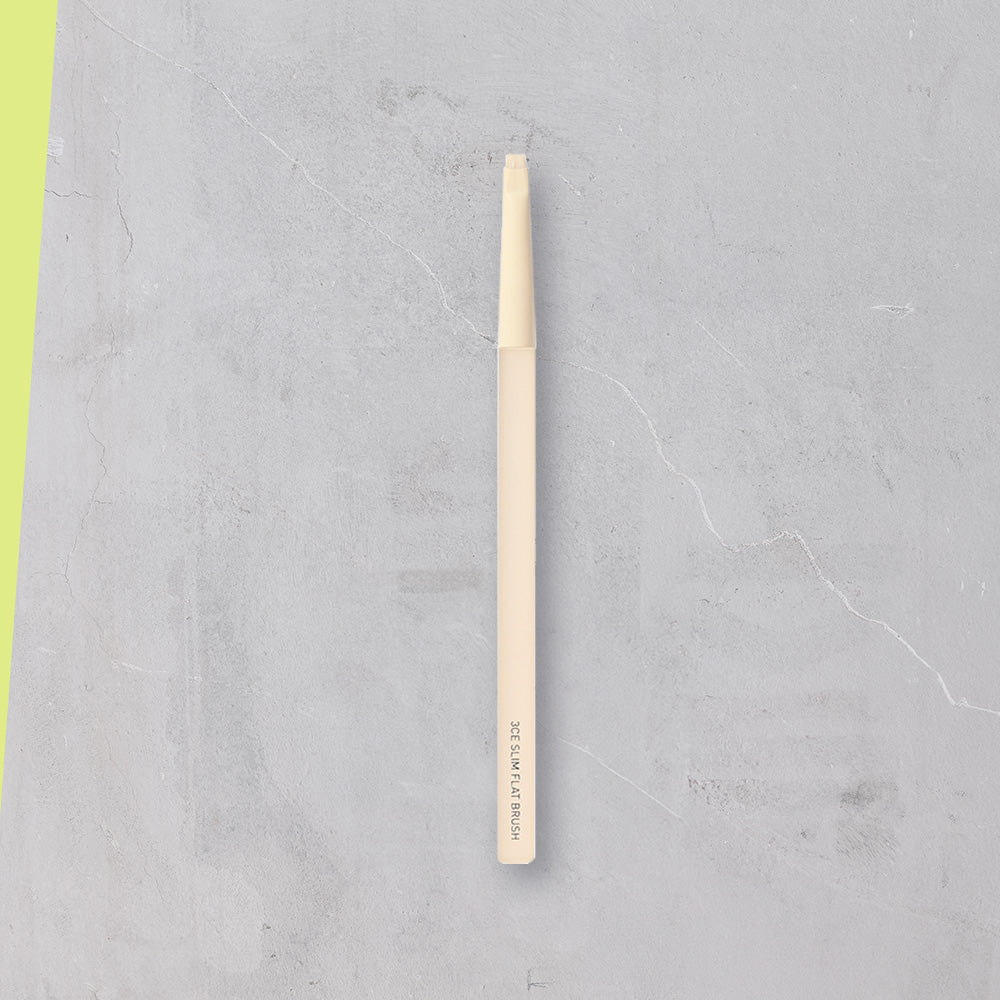 3CE Slim Flat Brush