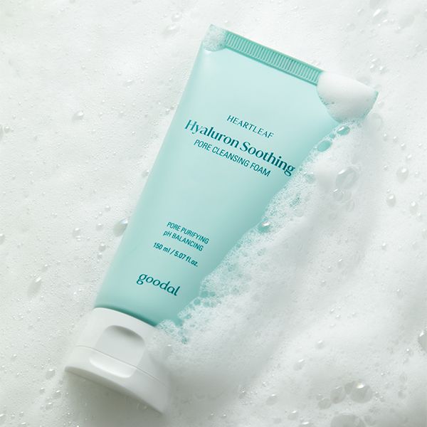 GOODAL Houttuynia Hyaluron Soothing Pore Cleansing Foam