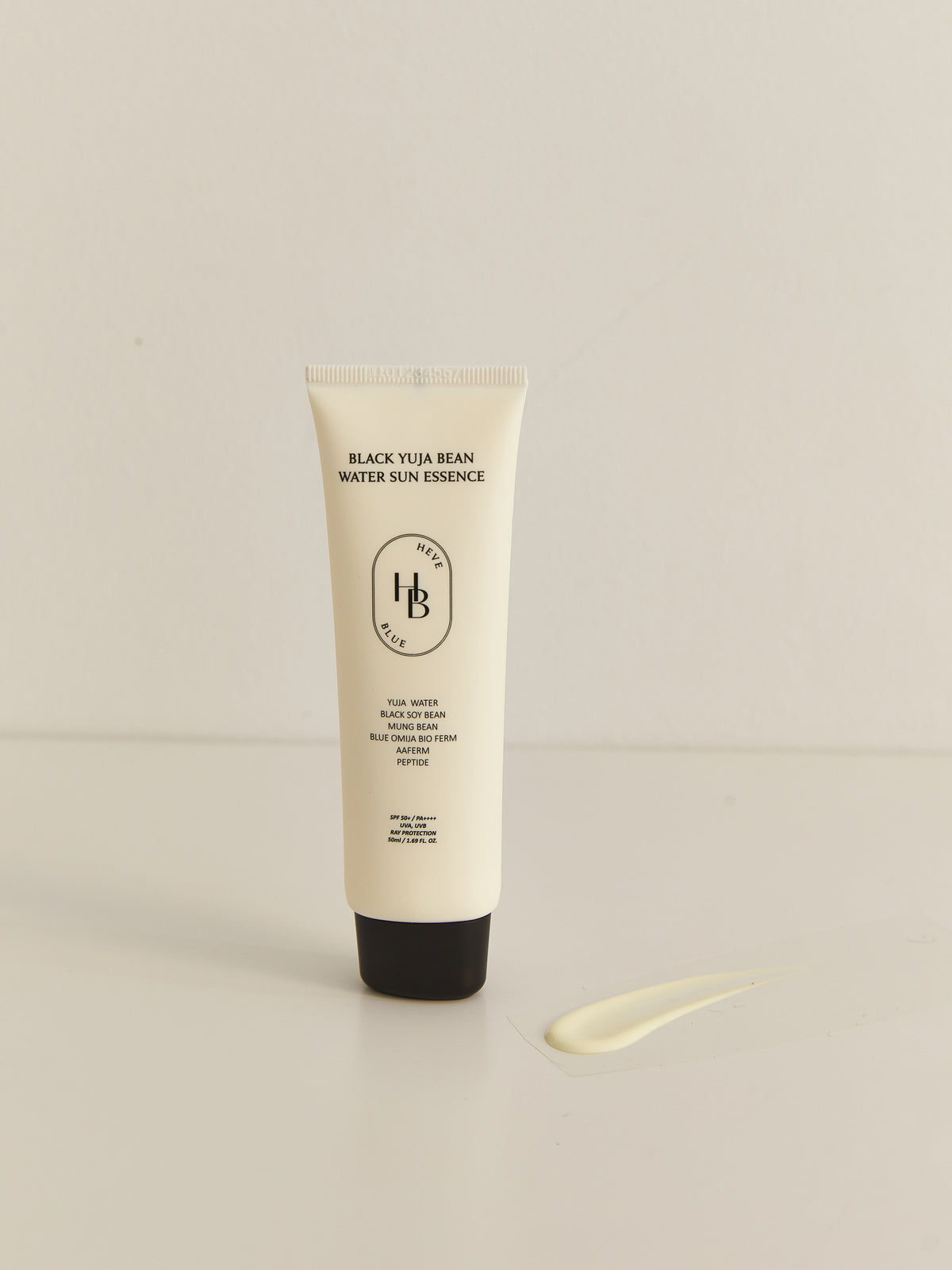 HEVEBLUE Essence Solaire Black Yuzu Haricot Noir SPF