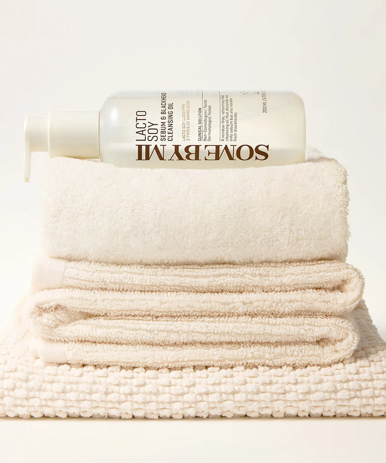 SOME BY MI Lacto Soy Serum & Blackhead Cleansing Oil 200ml