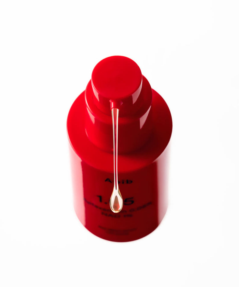 ABIB  Red Effect Serum 1.05 Pump 30ml, flacon rouge avec pompe, produit beauté sur fond blanc.