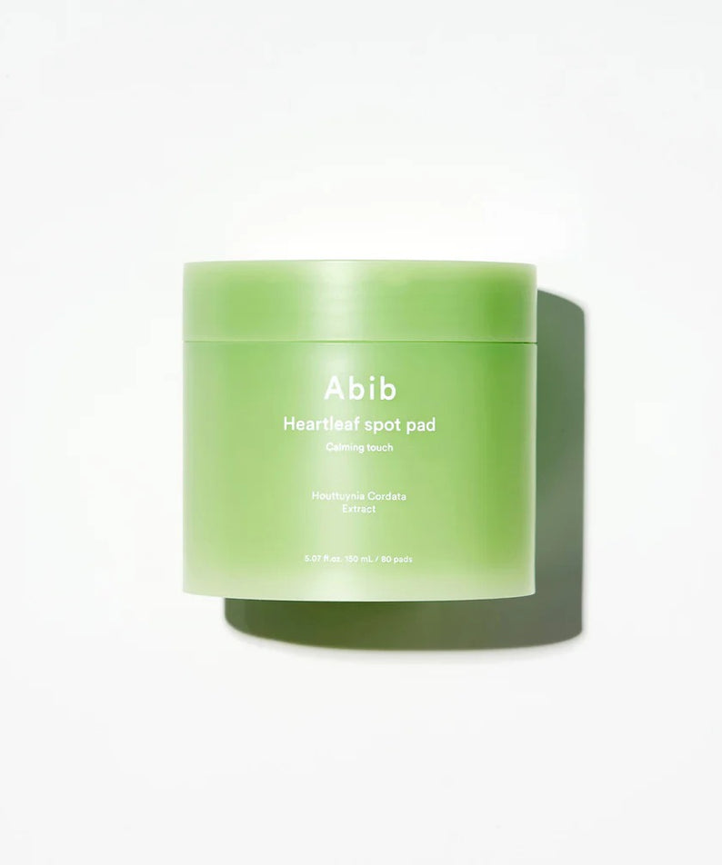 ABIB Heartleaf Spot Pad Calming Touch 70 pads sur fond blanc, soin apaisant