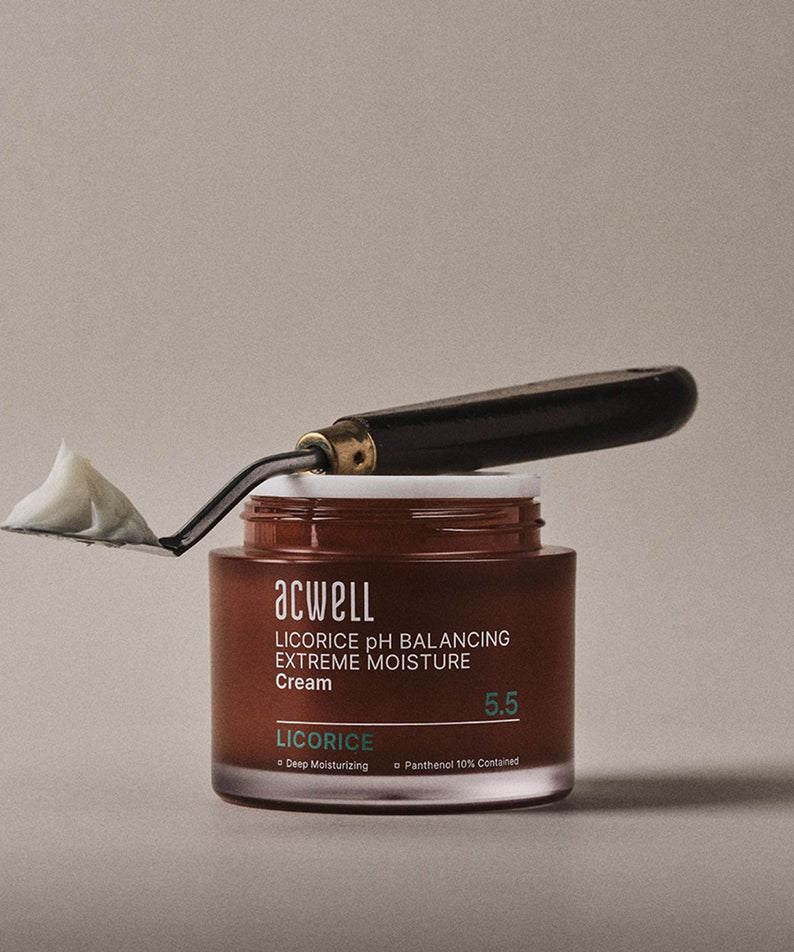 Crème ACWELL Licorice pH Balancing Extreme Moisture 55ml avec spatule, hydratation intense et équilibre pH.