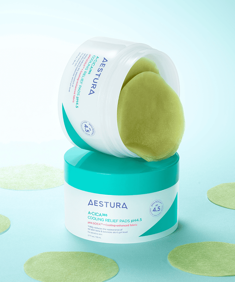 AESTURA Acica 365 Cooling Relief Pad pH 4.5 110ml (60 sheets) : jarre et pastilles vertes sur fond bleu clair