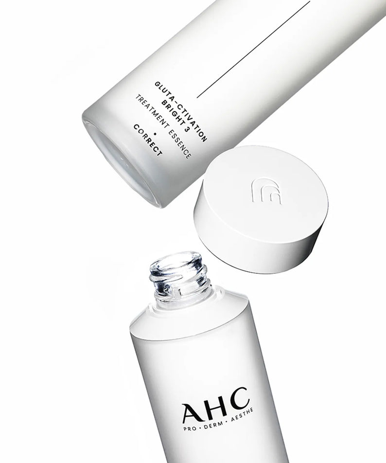 Flacon de AHC Gluta Activation Bright 3 Treatment Essence 130ml ouvert, vue en gros plan.