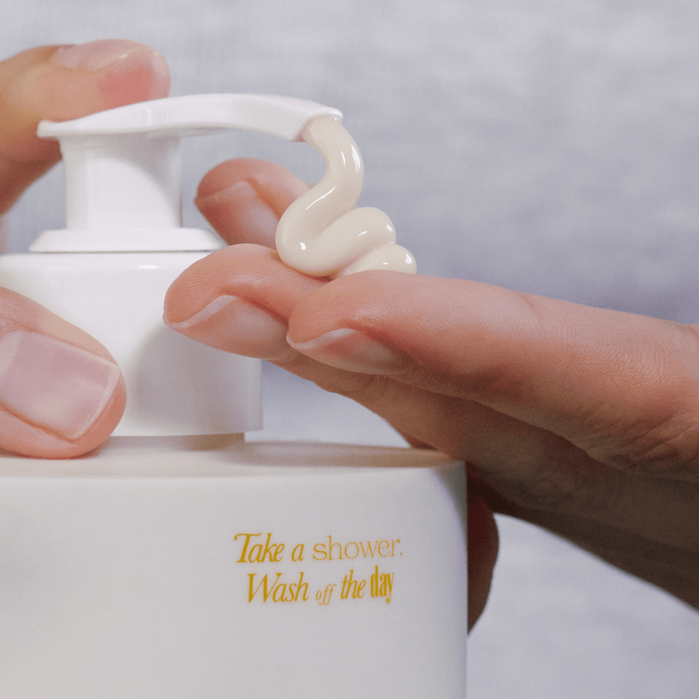 ANILLO Amber528 Scented Hand & Body Lotion 450ml