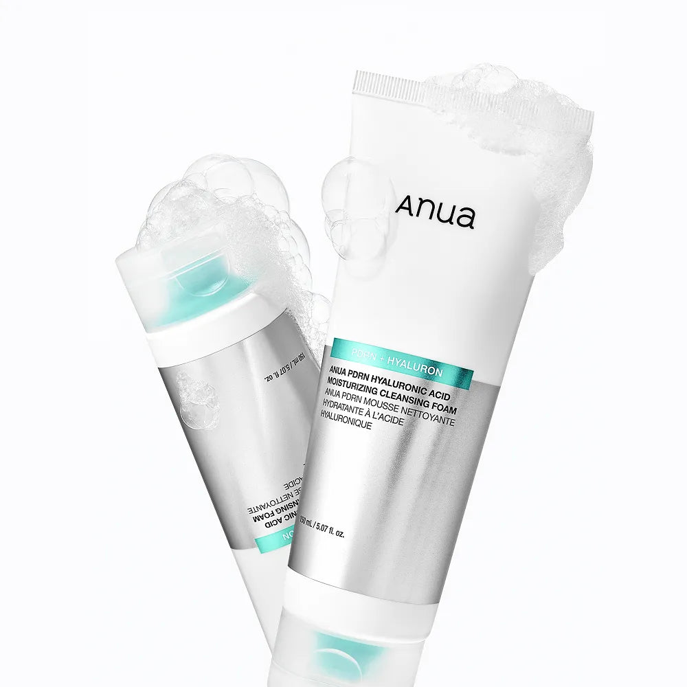 ANUA PDRN Hyaluronic Acid Moisture Cleansing Foam 150ml, mousse blanche, marque ANUA, tubes sur fond blanc