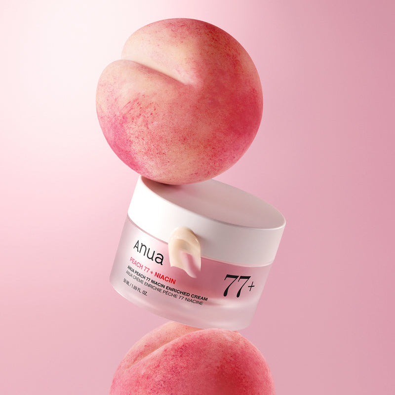 ANUA Peach 77 + Niacin Enriched Cream 50ml de la marque ANUA, crème sur décor pêche rose, contexte cosmétique.
