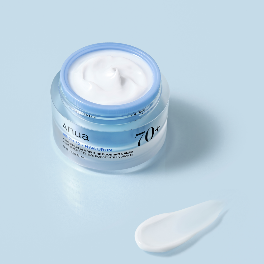 ANUA Birch 70 + Hyaluron Moisture Boosting Cream 50ml, pot crème sur fond bleu, texture hydratante, marque ANUA