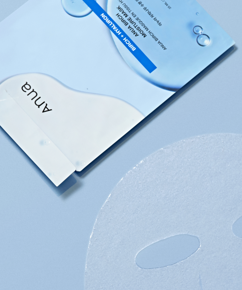ANUA Birch + Hyaluron Moisture Mask de la marque ANUA, en packaging bleu sur fond clair, contexte cosmétique.