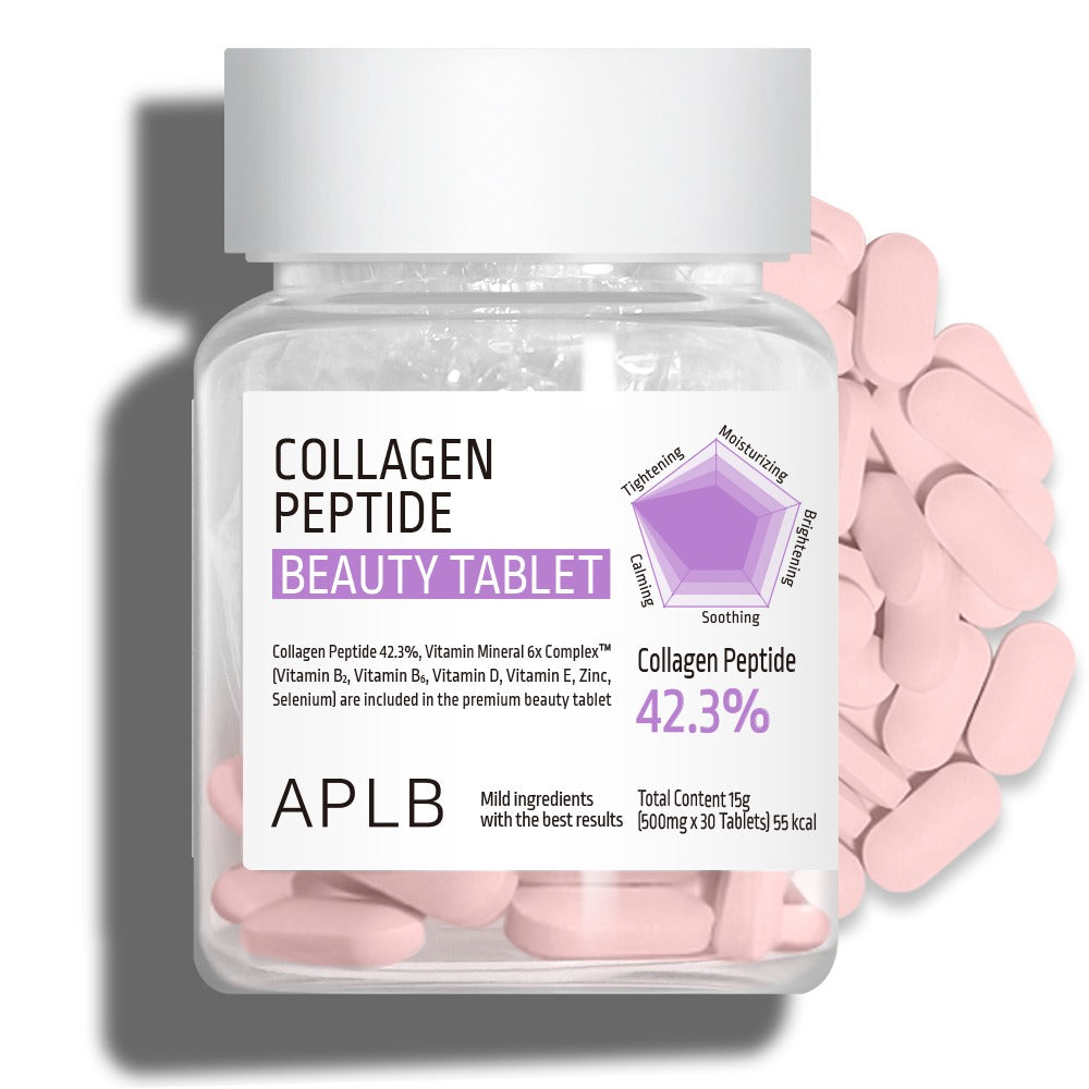 APL B Collagen Peptide Beauty Tablet en bouteille transparente, marque APLB, contexte beauté avec pétales roses, tablette visible