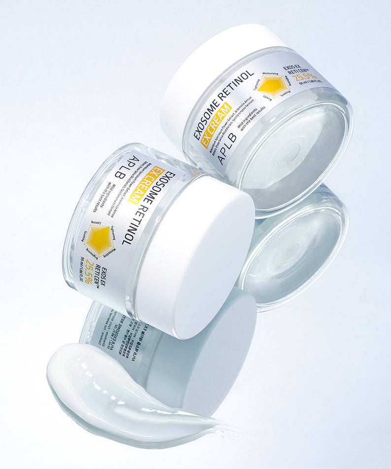 APL B Exosome Retinol EX Cream 55ml, crème visage APLB en flacon blanc sur fond clair, vue produit.