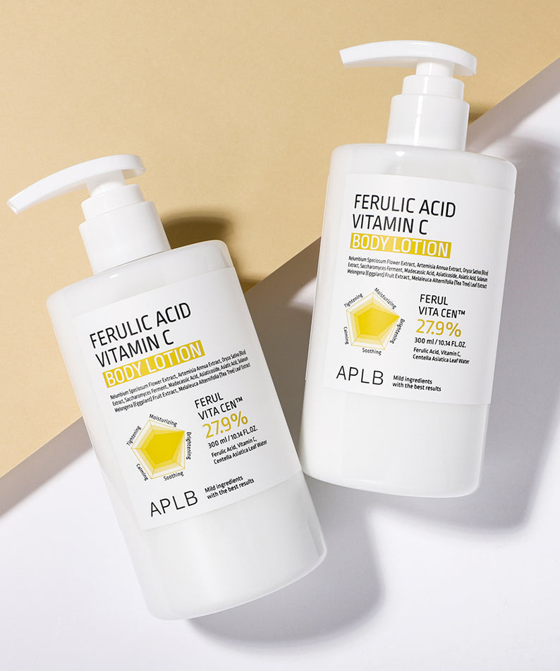 APLB Ferulic Acid Vitamin C Body Lotion 300ml : bouteilles APLB sur fond beige, pompe doseuse, contexte beauté.