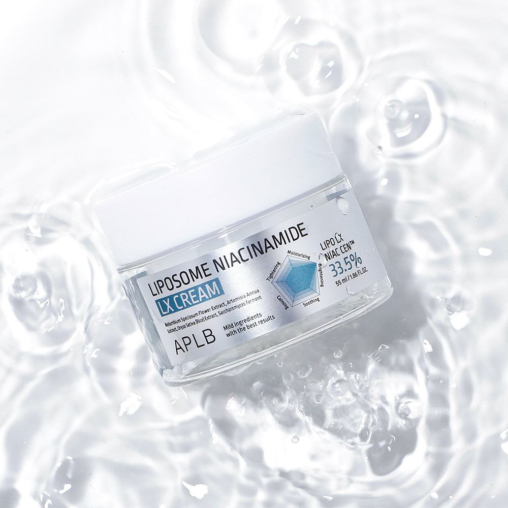 APLB Liposomal Niacinamide LX Cream 55ml par APLB, flacon sur fond blanc de texture hydratante, contexte cosmétique.