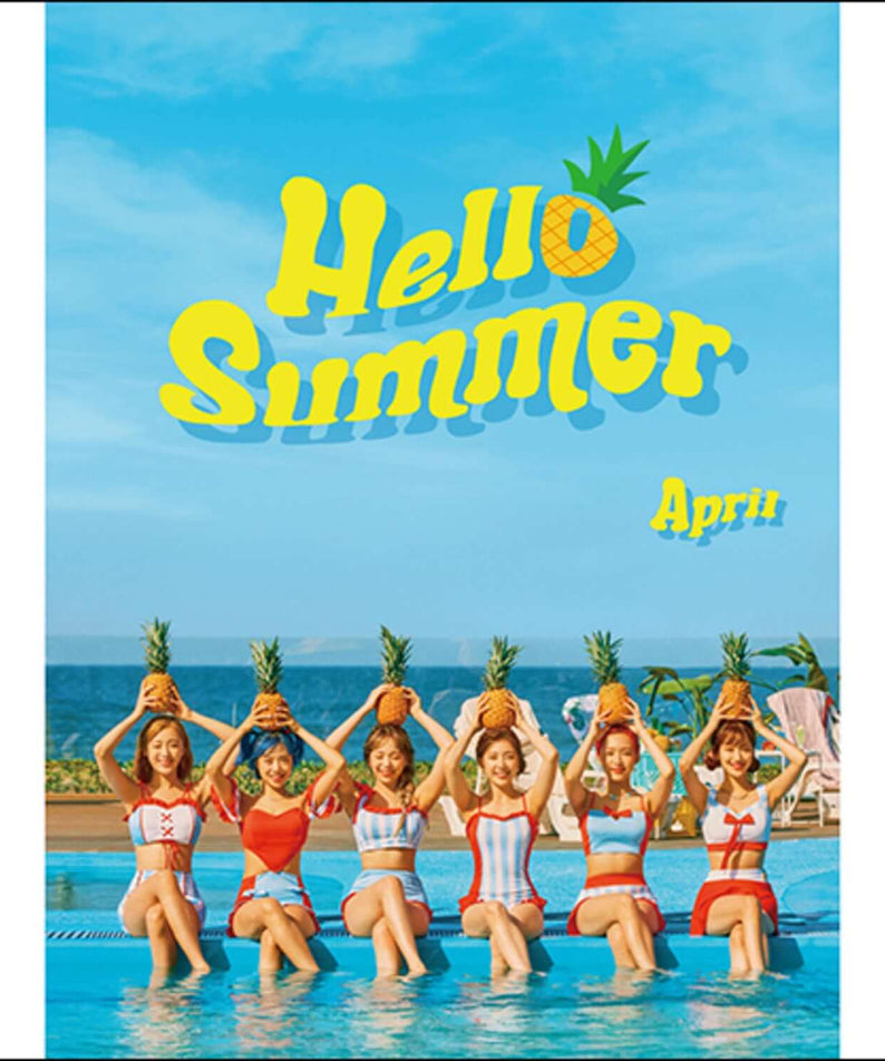 APRIL - [HELLO SUMMER] (SUMMER DAY VER.) - Album Kpop par APRIL, visuel plage “Hello Summer” avec groupe au bord de mer