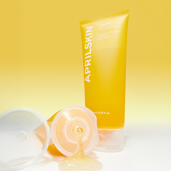 APRIL SKIN Calendula Low PH Foam CLeanser disponible sur Ma petite Coree, ton Eshop 100% K-beauty en direct de Seoul