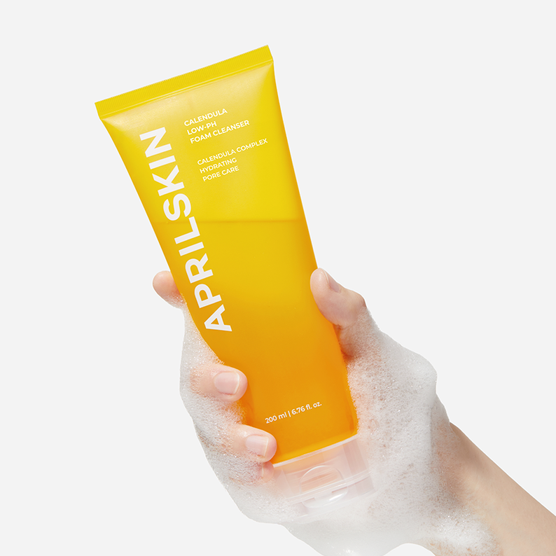 APRIL SKIN Calendula Low PH Foam CLeanser disponible sur Ma petite Coree, ton Eshop 100% K-beauty en direct de Seoul