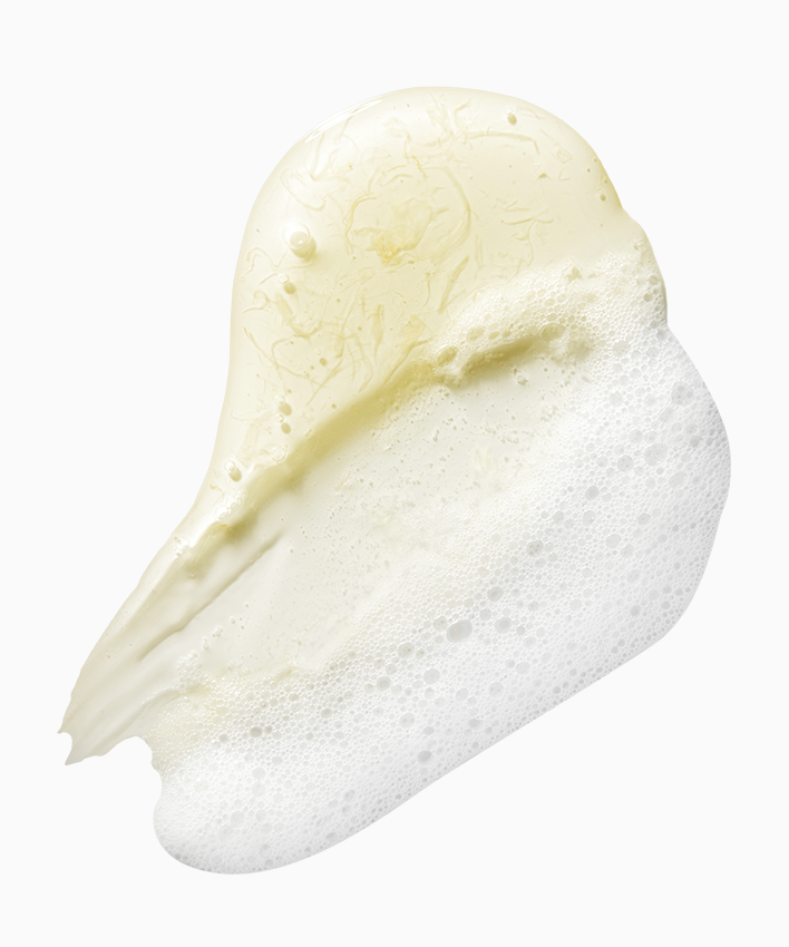 Texture douce de APRILSKIN Calendula Low PH Foam CLeanser, montrant mousse apaisante et couverture nourrissante, idéal pour peau sensible.