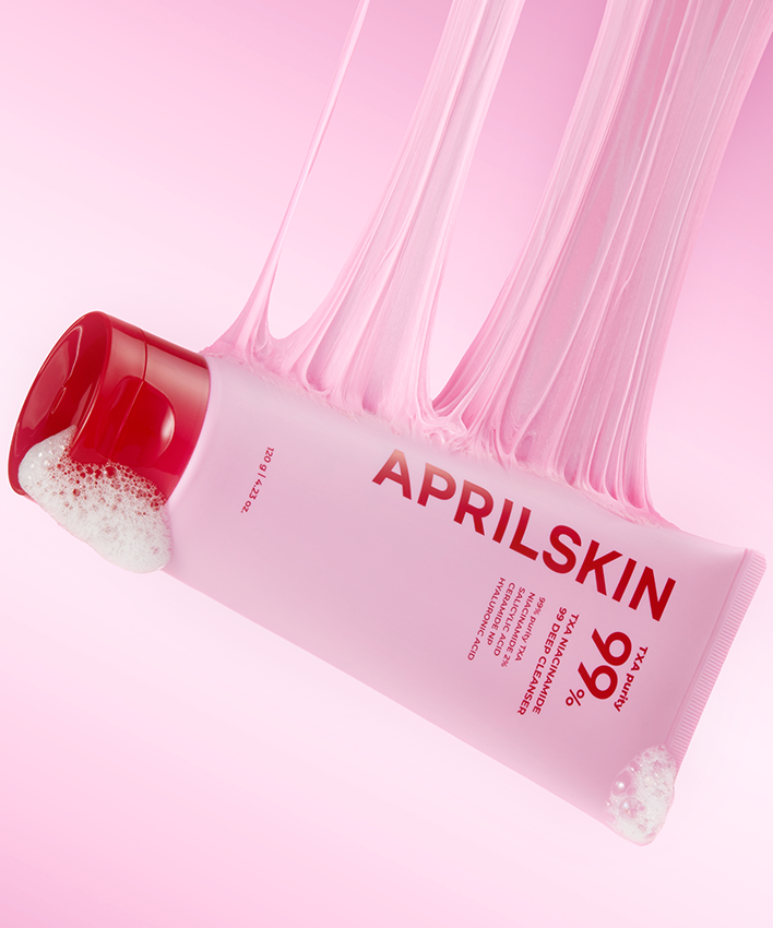 APRILSKIN TXA Niacinamide 99 Deep Cleanser 120g de la marque APRILSKIN, flacon rose sur fond rose clair.