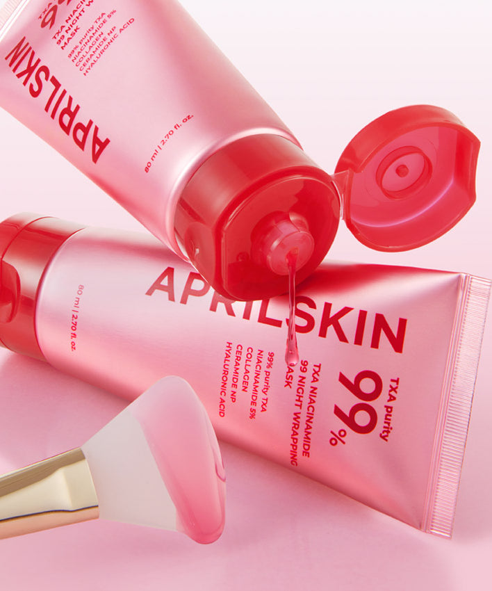 APRILSKIN TXA Niacinamide 99 Night Wrapping Mask 80ml, tube et bouchon rouges sur fond rose, marque AprilSkin, usage nuit