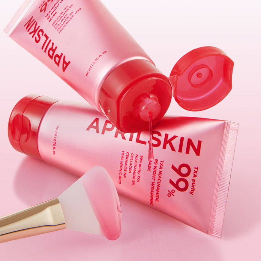 APRILSKIN TXA Niacinamide 99 Night Wrapping Mask 80ml, tube et bouchon rouges sur fond rose, marque AprilSkin, usage nuit