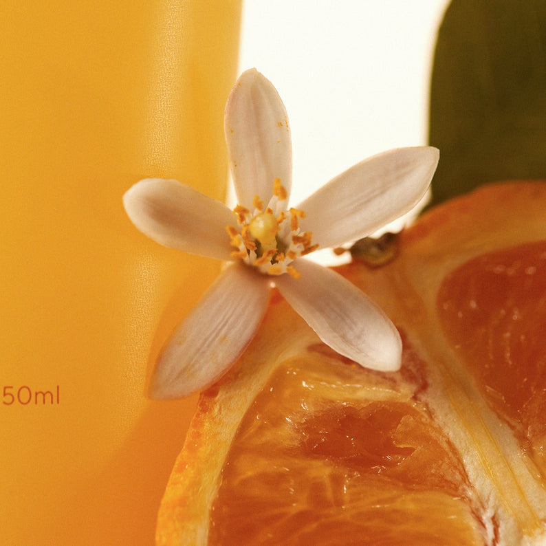 AROMATICA Glow Vita Oil-in-Gel Cleanser Orange & Neroli 150ML