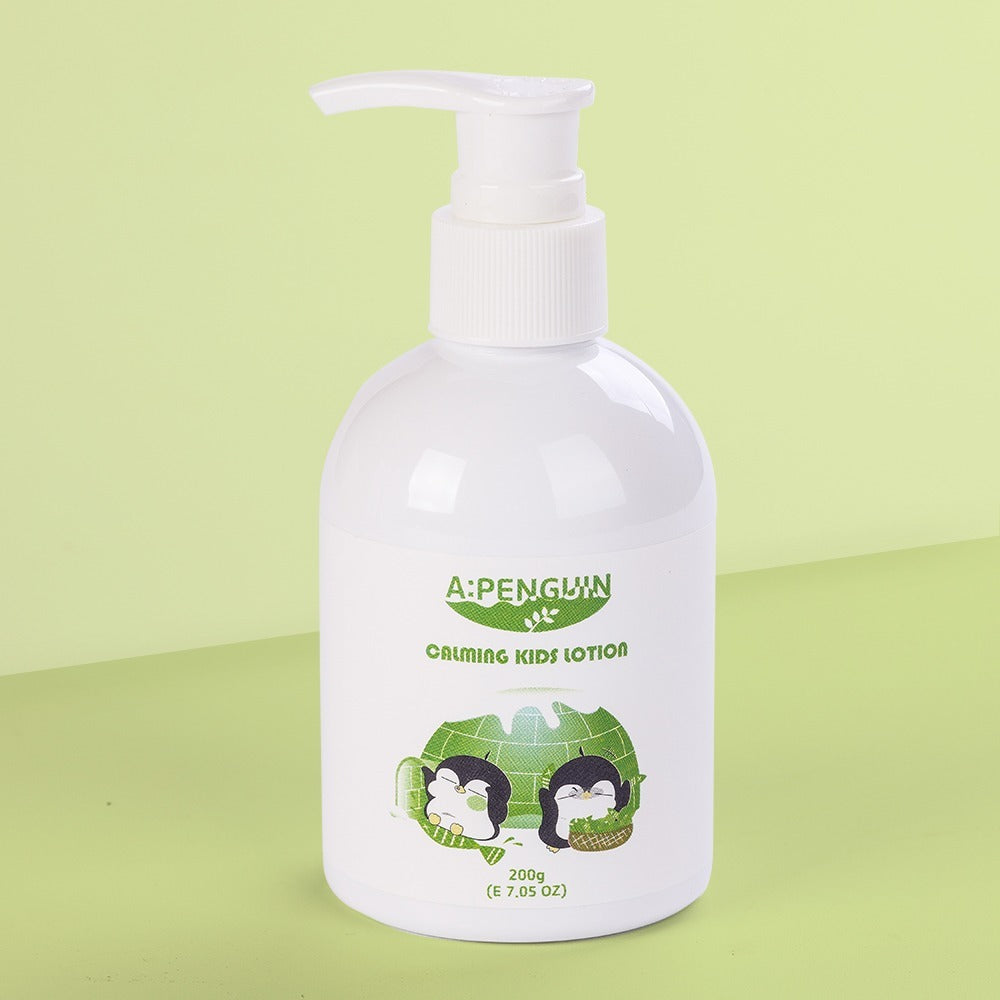 ATOMANDE Arctic Penguin Kids Children Calming Lotion Skin Soothing Moisturizing Body 200ml, flacon crème apaisante, décor vert clair