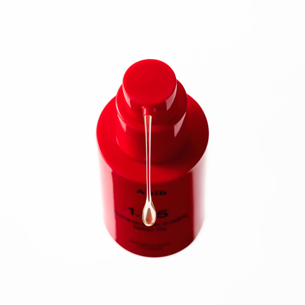 ABIB  Red Effect Serum 1.05 Pump 30ml, flacon rouge avec pompe, produit beauté sur fond blanc.