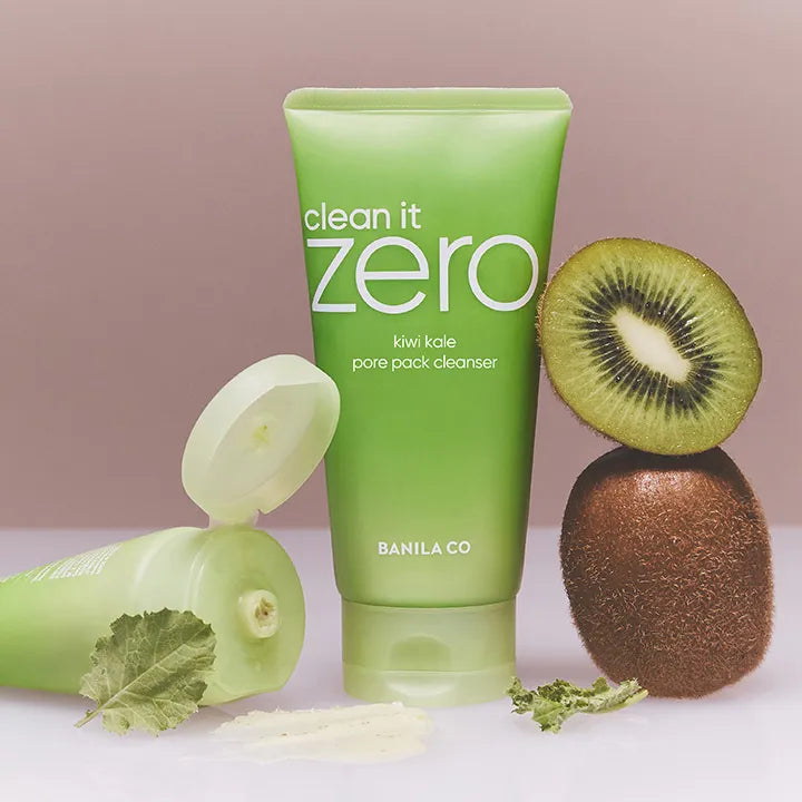 BANILA CO CLean It Zero Kiwi Pore Pack Cleanser 180g, tube vert Banila co avec kiwis sur fond rose.