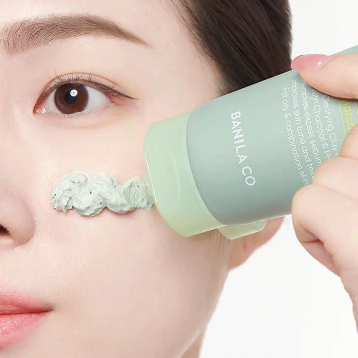 BANILA CO Clean It Zero Charcoal Capsule Pore Clay Mask 100g, marque Banila Co, masque à la lumière, visage femme et capsule