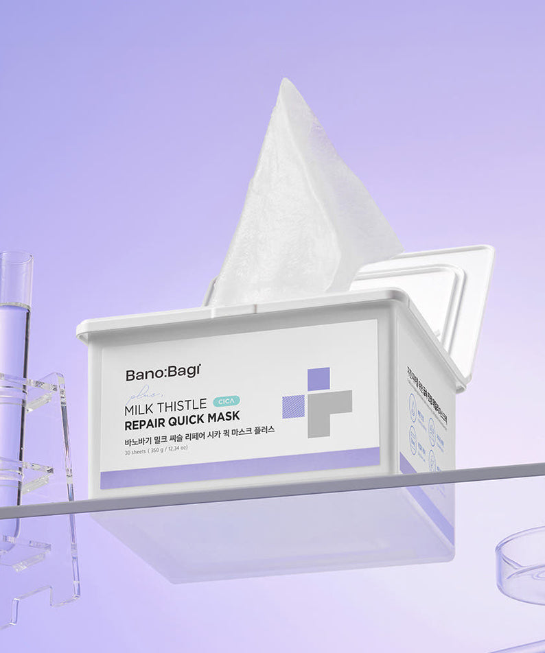BANOBAGI Milk Thistle Repair Cica Quick Mask Plus+ 350g 30p, masque Banobagi sur fond lavande, produits beauté autour.