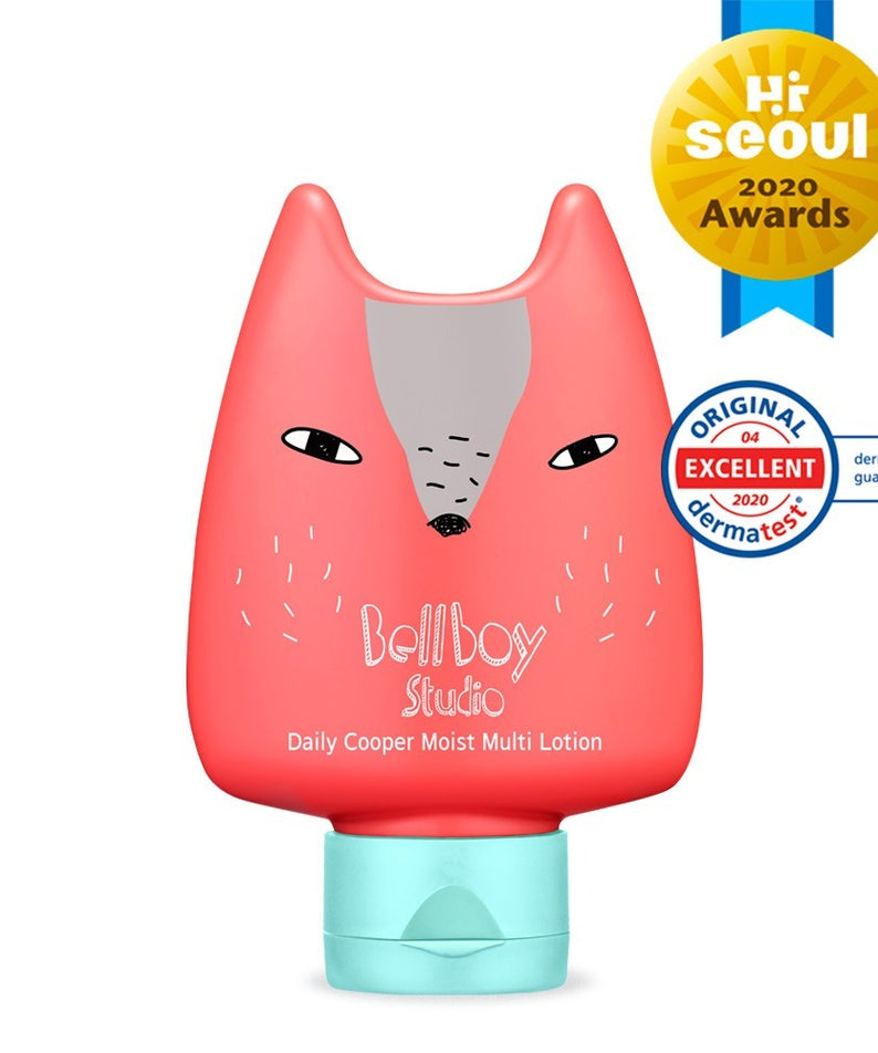 BELLBOY STUDIO Daily Cooper Moist Multi Lotion 160ml, tube crème sur fond blanc, visuel mascotte rouge, récompenses.