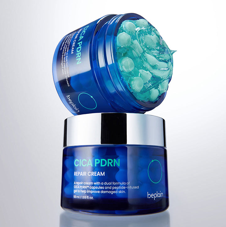 BEPLAIN Cica PDRN Repair Cream 50ml, pot bleu et crème avec visuel gouttelettes de cica sur fond blanc.