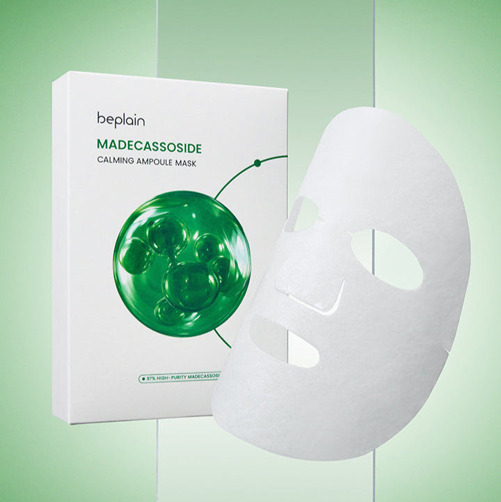 BEPLAIN Madecassoside Calming Ampoule Mask 5 Sheets, masque en tissu avec boîte et feuille blanche sur fond vert